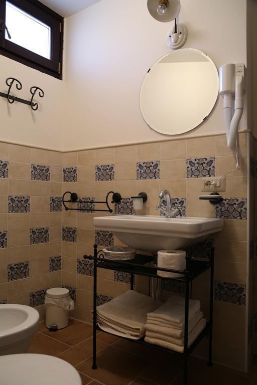 Agriturismo Dai Marchesin Nasino ภายนอก รูปภาพ