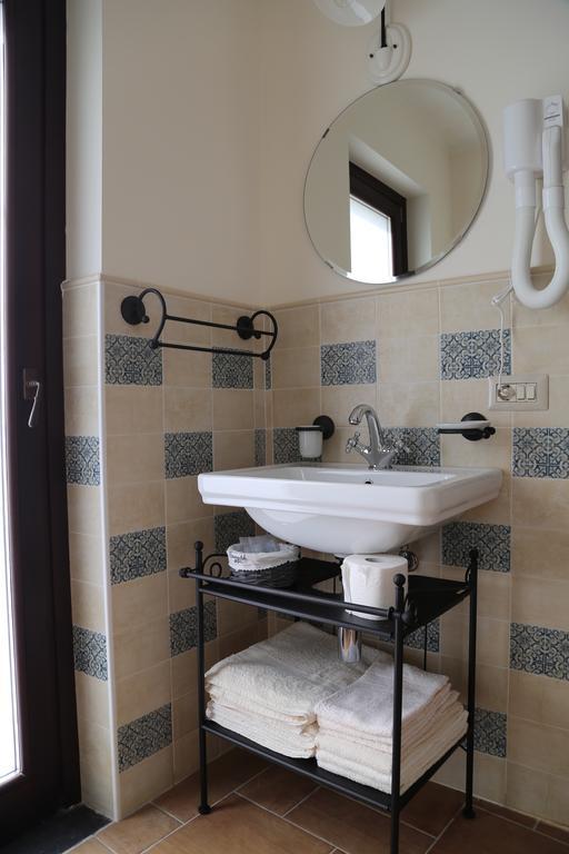 Agriturismo Dai Marchesin Nasino ภายนอก รูปภาพ