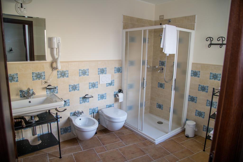 Agriturismo Dai Marchesin Nasino ภายนอก รูปภาพ